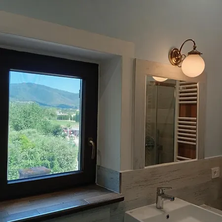 I Leoni Di Montecchio 4* Castiglion Fiorentino